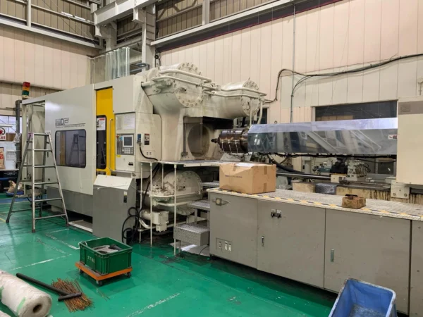 TOSHIBA 1300 TON